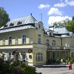 hotel-saint-antonius.marianskelaznehotels.net/