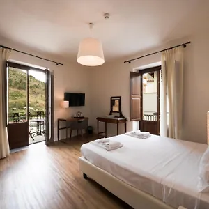 Hotel Sopra Le Mura ***